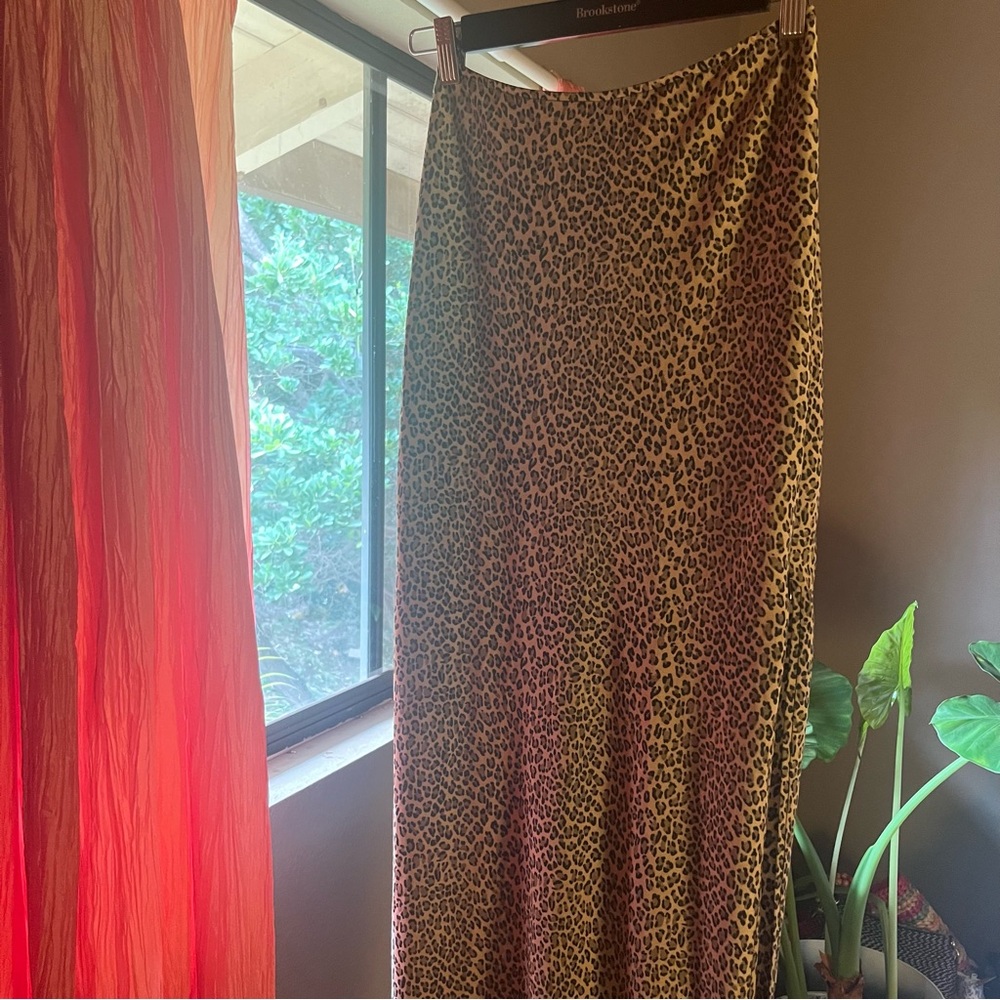 Vintage Mark Wong Nark Cheetah Print, High Slit, … - image 2